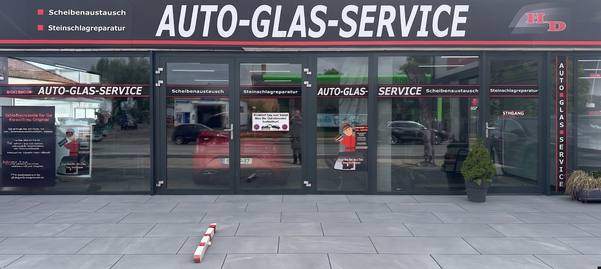 Autoglas Service HD in Lübeck; Steinschlagreparatur, Scheibenreparatur und Scheibentausch vor Ort.
